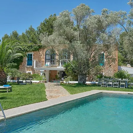 Rent Your Luxury 6 Bedroom Villa, Ibiza 1006 Santa Eularia des Riu
