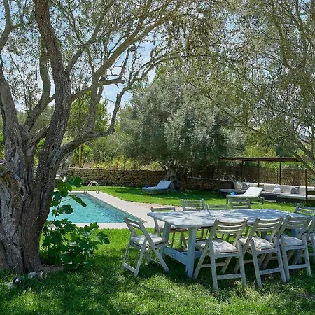 Rent Your Luxury 6 Bedroom Villa, Ibiza 1006 *