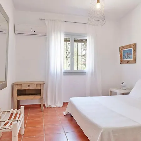 Villa Rent Your Luxury 6 Bedroom Villa, Ibiza 1006 Santa Eularia des Riu