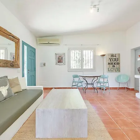 Villa Rent Your Luxury 6 Bedroom Villa, Ibiza 1006 *