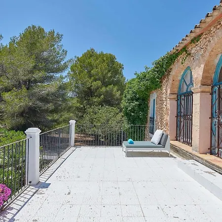 Rent Your Luxury 6 Bedroom Villa, Ibiza 1006
